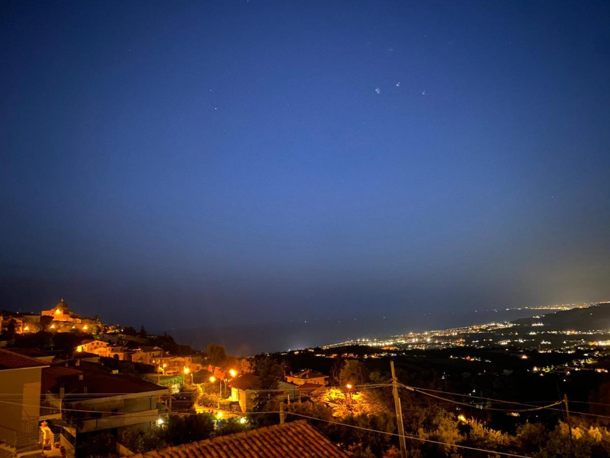 Apartmán Seta Luxury Roseto Degli Abruzzi Exteriér fotografie